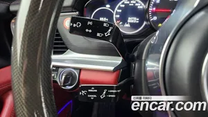 Porsche Panamera, 2019 — миниатюра 26