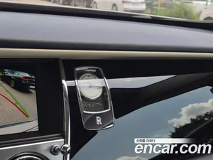 Rolls-Royce Wraith, 2018 — миниатюра 9