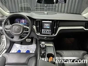 Volvo V60, 2022 — миниатюра 6