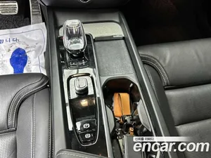 Volvo V60, 2022 — миниатюра 14