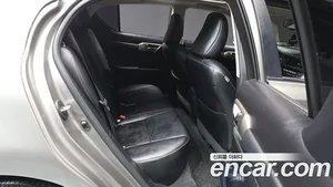 Lexus CT200h, 2017 — миниатюра 12