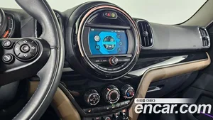 Mini Countryman, 2020 — миниатюра 12