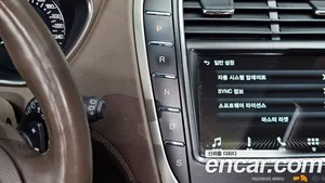 Lincoln MKX, 2018 — миниатюра 12