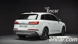 Audi Q7, 2021 — миниатюра 1