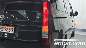 Hyundai Staria, 2023 — миниатюра 9
