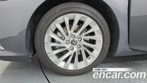 Lexus ES, 2024 — миниатюра 5
