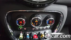 Mini Clubman, 2023 — миниатюра 24