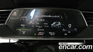 Audi e-tron, 2022 — миниатюра 11