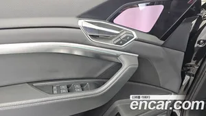 Audi e-tron, 2022 — миниатюра 29