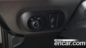 Citroen-DS C4 CACTUS, 2019 — миниатюра 24