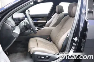 BMW 5-Series, 2023 — миниатюра 7