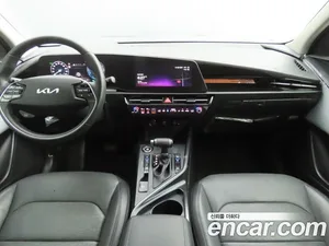 Kia Niro, 2022 — миниатюра 5