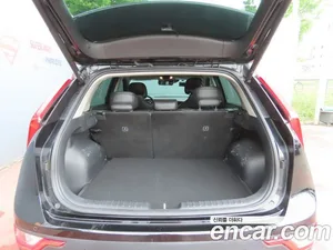 Kia Niro, 2022 — миниатюра 10