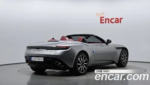 Astonmartin DB11, 2023 — миниатюра 2