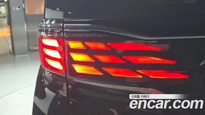 Toyota Alphard, 2025 — миниатюра 9