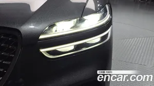 Genesis GV70, 2022 — миниатюра 8