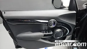 Mini Cooper, 2020 — миниатюра 14