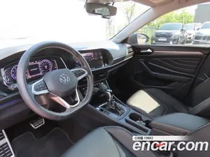 Volkswagen Jetta, 2023 — миниатюра 8