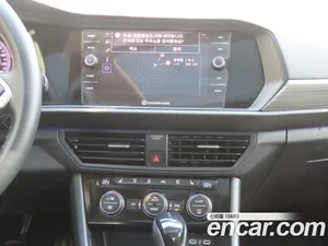Volkswagen Jetta, 2023 — миниатюра 10