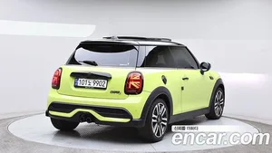 Mini Cooper, 2024 — миниатюра 4