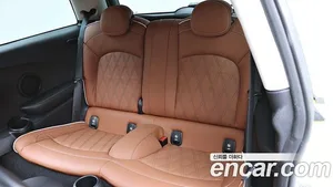 Mini Cooper, 2024 — миниатюра 19