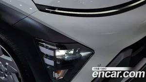 Hyundai Kona, 2023 — миниатюра 8