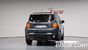 Jeep Renegade, 2023 — миниатюра 3