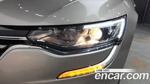 Renault SM6, 2016 — миниатюра 8