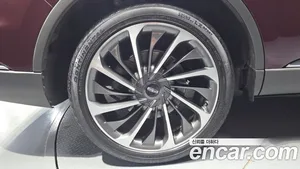 Lincoln Aviator, 2021 — миниатюра 5