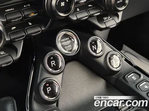 Astonmartin Vantage, 2022 — миниатюра 9
