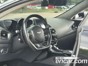 Astonmartin Vantage, 2022 — миниатюра 11