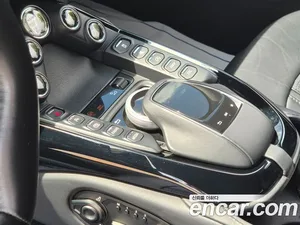 Astonmartin Vantage, 2022 — миниатюра 16