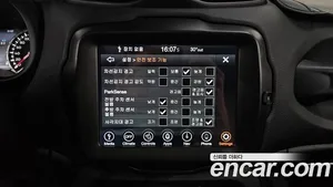 Jeep Renegade, 2023 — миниатюра 21