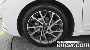 Hyundai Avante, 2019 — миниатюра 5