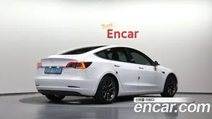 Tesla Model 3, 2022 — миниатюра 2