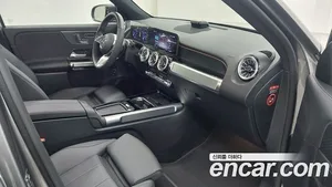 Mercedes-Benz EQB, 2025 — миниатюра 13