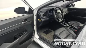 Hyundai Avante, 2015 — миниатюра 10