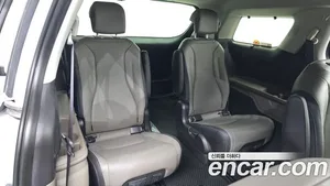Kia Carnival, 2024 — миниатюра 17