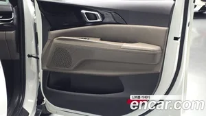 Kia Carnival, 2024 — миниатюра 15