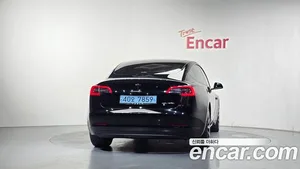 Tesla Model 3, 2022 — миниатюра 3
