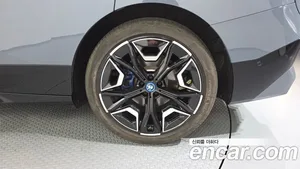 BMW iX, 2024 — миниатюра 7