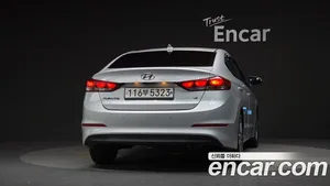 Hyundai Avante, 2018 — миниатюра 4