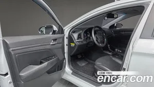 Hyundai Avante, 2018 — миниатюра 11