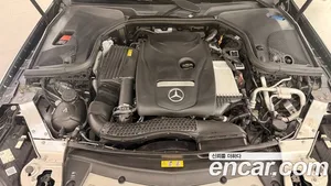 Mercedes-Benz E-Class, 2022 — миниатюра 6