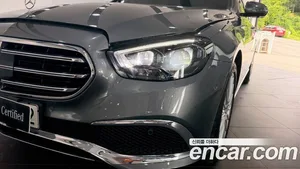 Mercedes-Benz E-Class, 2022 — миниатюра 14