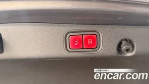Mercedes-Benz E-Class, 2022 — миниатюра 17