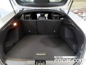 Renault Arkana, 2025 — миниатюра 17