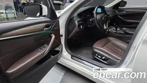BMW 5-Series, 2018 — миниатюра 10