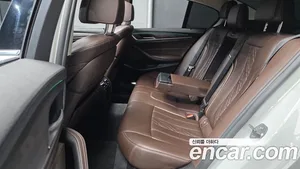 BMW 5-Series, 2018 — миниатюра 12