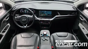 Kia Niro, 2023 — миниатюра 10